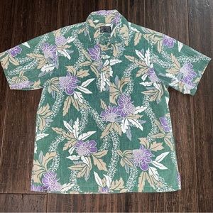 Vtg Hawaiian Shirt, Kalani Designs, popover Style, reverse print made in USA.